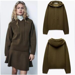 Zara Women's Dark Green Cowl Neck Sweater